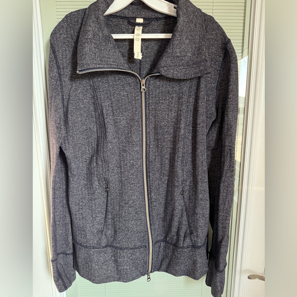 Lululemon Navy Blue and White Zip-Up Jacket